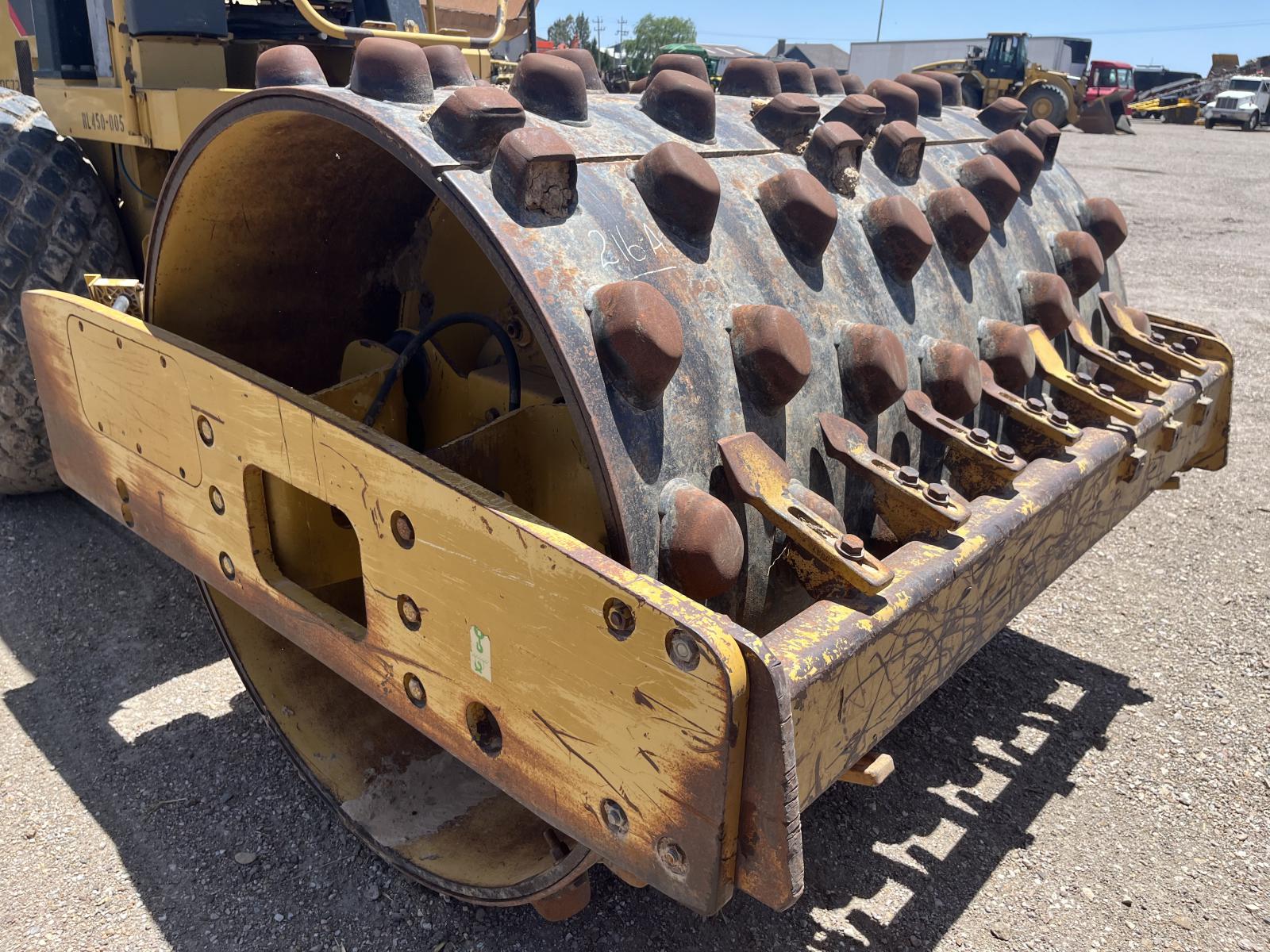./imagenes/INVOICE/2019/17609/COMPACTADOR PATA DE CABRA CATERPILLAR CS-533E (6).JPG
